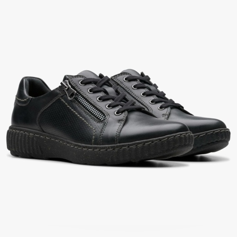 Clarks Women's Caroline Janna Sneaker Size 8